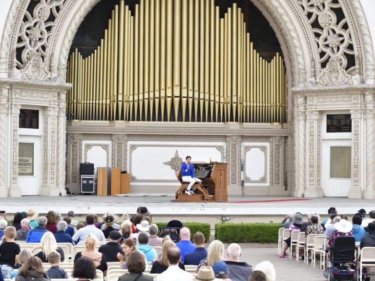 Rock Music Band Patch 8 PC Set Embroidered AC DC Led Zeppelin Metallica Nirvana - Foto 6